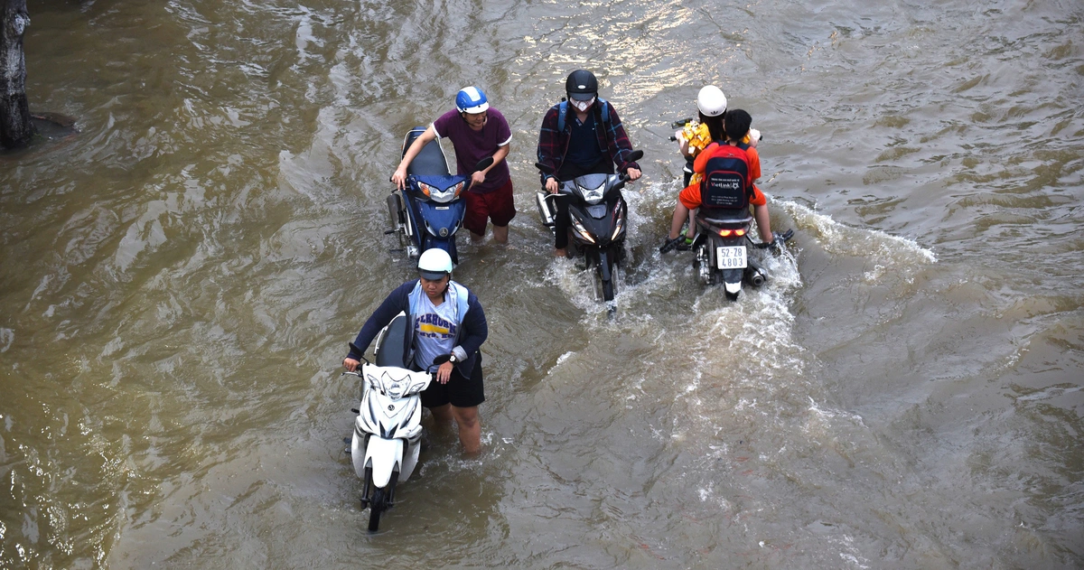 Miền Bắc mưa rét, triều cường ở Đông Nam Bộ và TP.HCM có xu hướng tăng