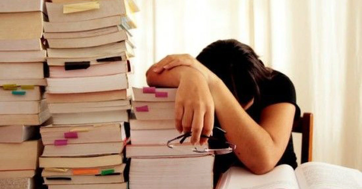 Lạm dụng ‘thuốc tăng cường trí nhớ’ mùa thi, coi chừng ngộ độc