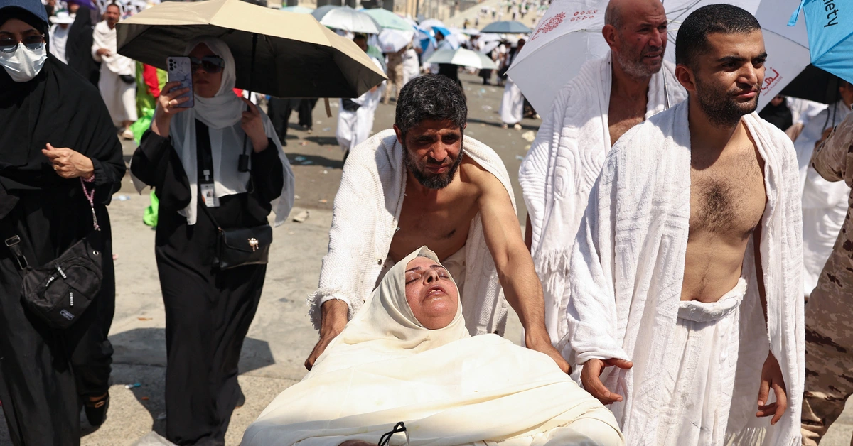 Thánh địa Mecca nóng gần 52 độ C, ít nhất 550 người hành hương thiệt mạng