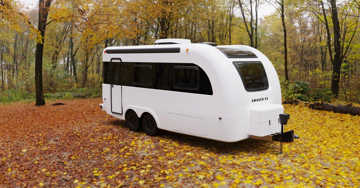 Bỏ phố về rừng theo cách đại gia: Nhà di động thách thức mọi thời tiết, nội thất như khách sạn 5 sao